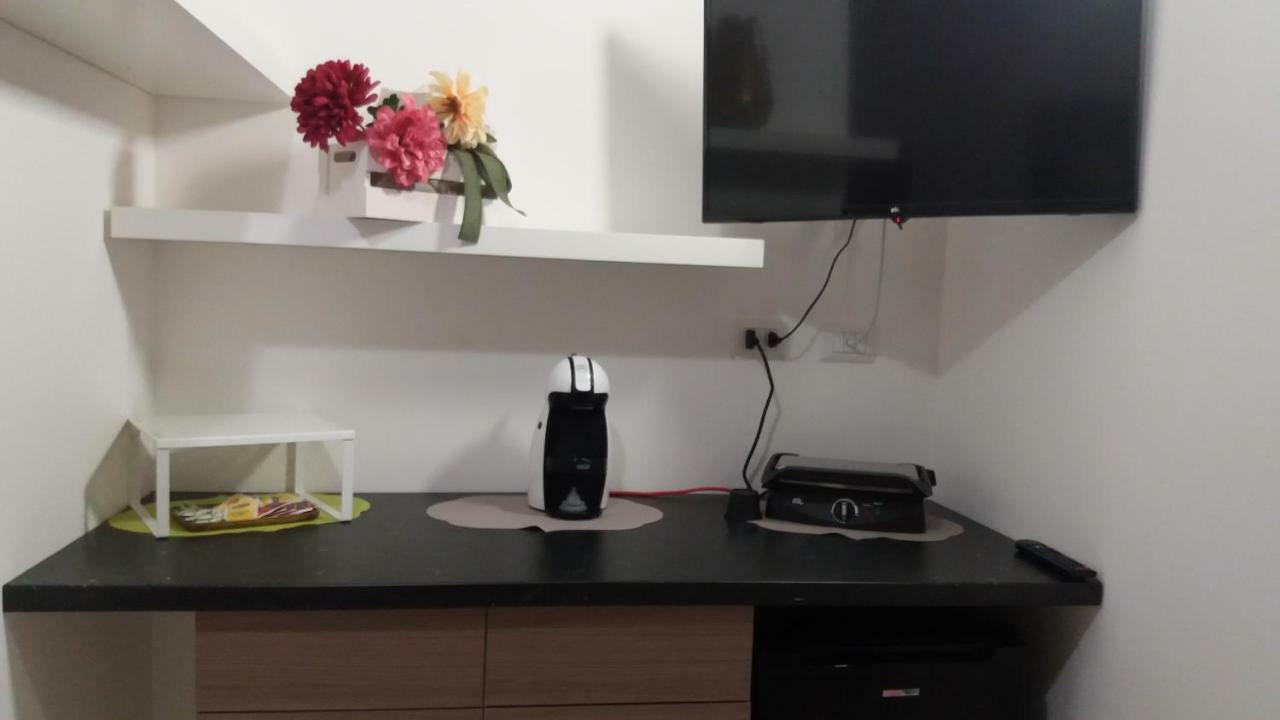 Depandance Macchiavelli 2 Hotel Каляри Екстериор снимка