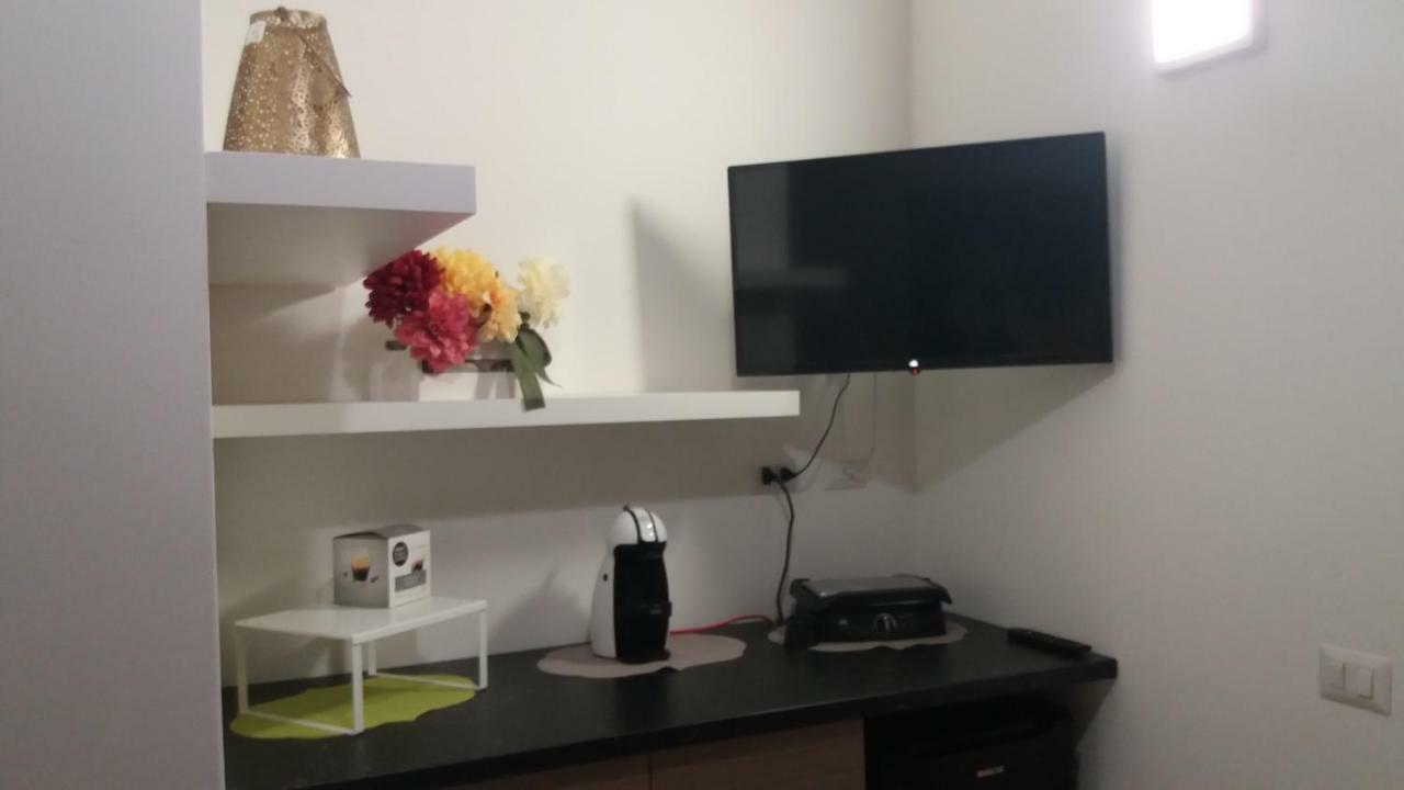 Depandance Macchiavelli 2 Hotel Каляри Екстериор снимка