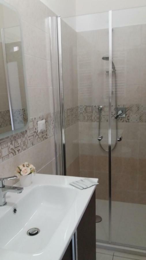 Depandance Macchiavelli 2 Hotel Каляри Екстериор снимка
