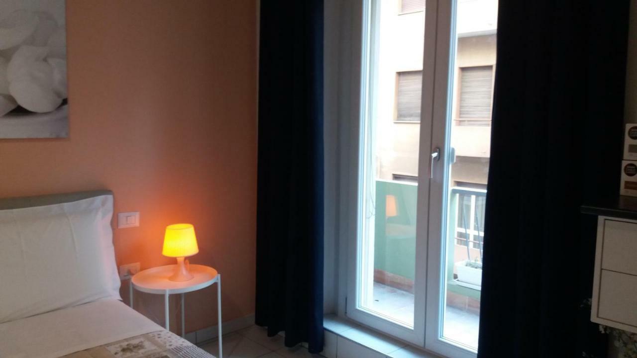 Depandance Macchiavelli 2 Hotel Каляри Екстериор снимка