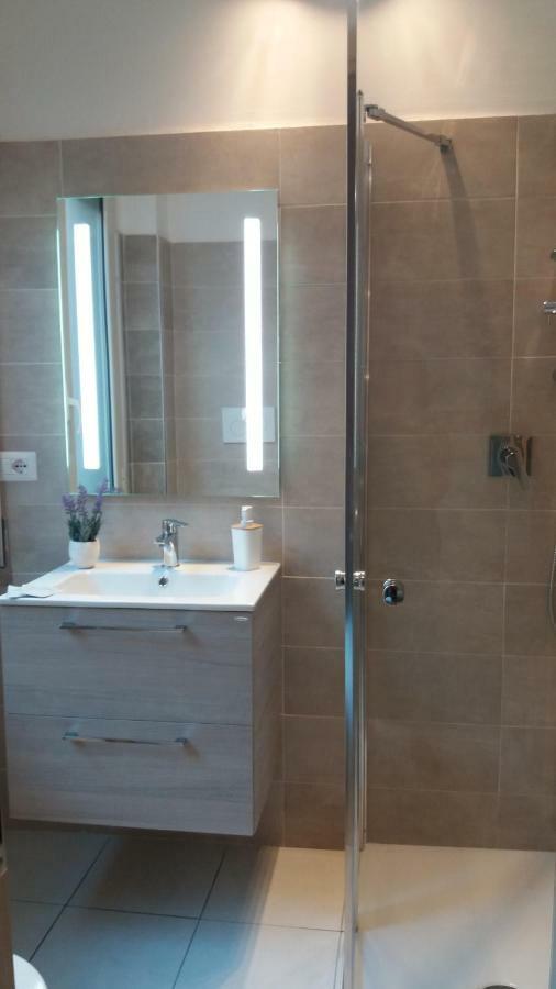 Depandance Macchiavelli 2 Hotel Каляри Екстериор снимка